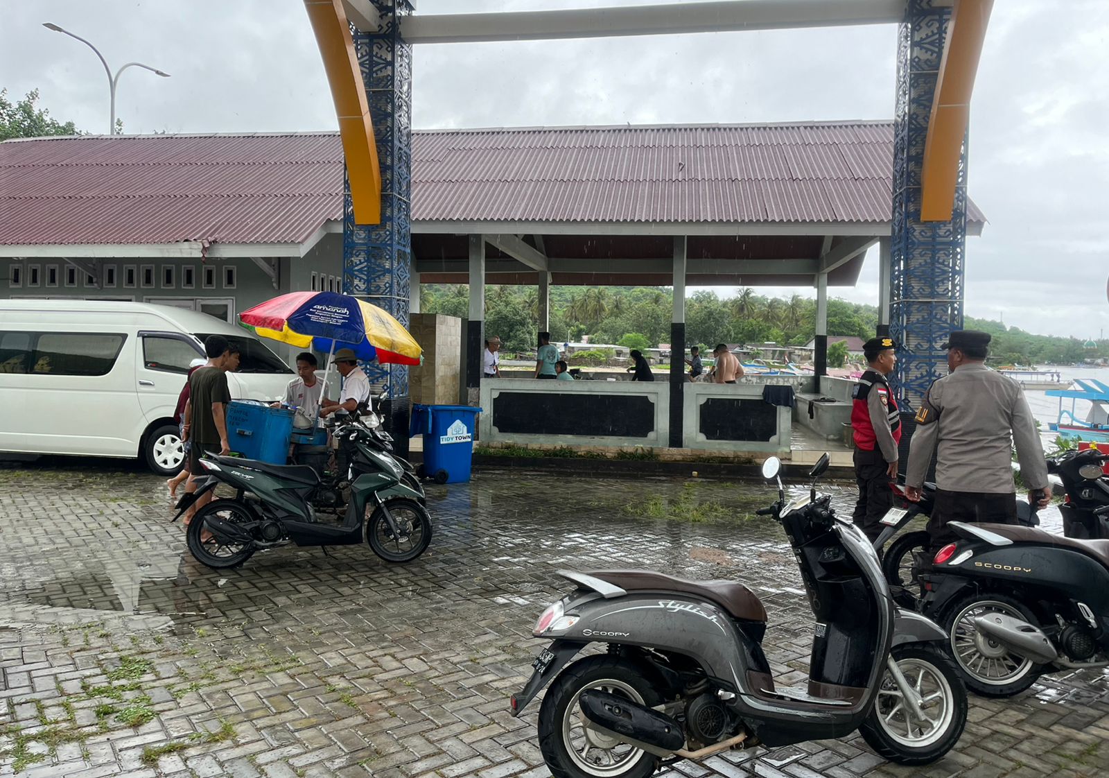 Dermaga Tawun Dijaga Ketat Liburan Aman di Sekotong