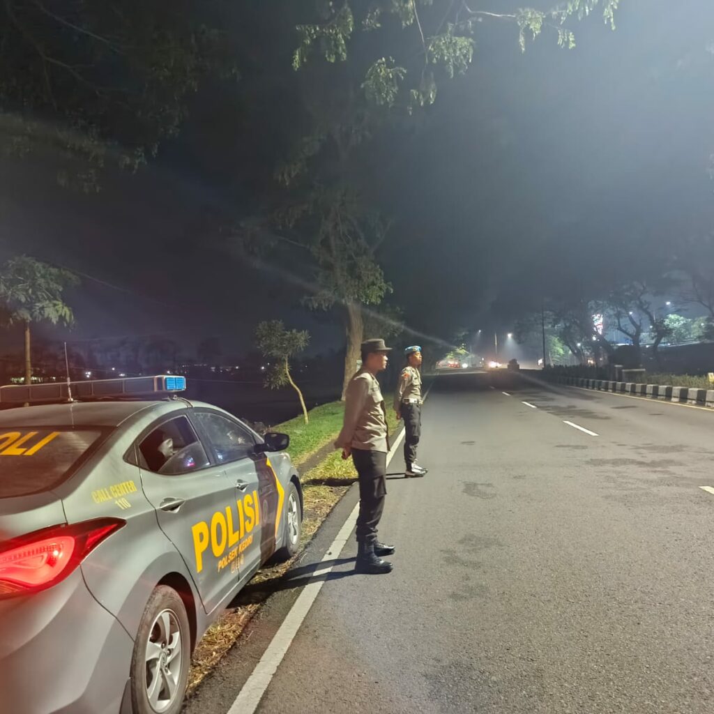 Tingkatkan Keamanan, Polsek Kediri Patroli Bypass BIL Antisipasi Kejahatan