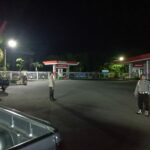 Patroli Malam Polsek Batulayar: Menjaga Keamanan Warga di Tengah Ancaman Kejahatan