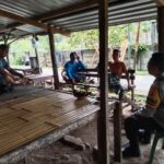 Bhabinkamtibmas Batulayar Barat Ajak Warga Manfaatkan Lahan Pekarangan