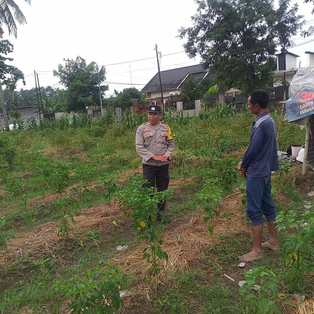 Maksimalkan Lahan Produktif: Polri Ajak Warga Desa Jagaraga Dukung Ketahanan Pangan