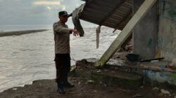Langkah Tanggap Dini Polsek Batulayar Hadapi Cuaca Buruk di Meninting