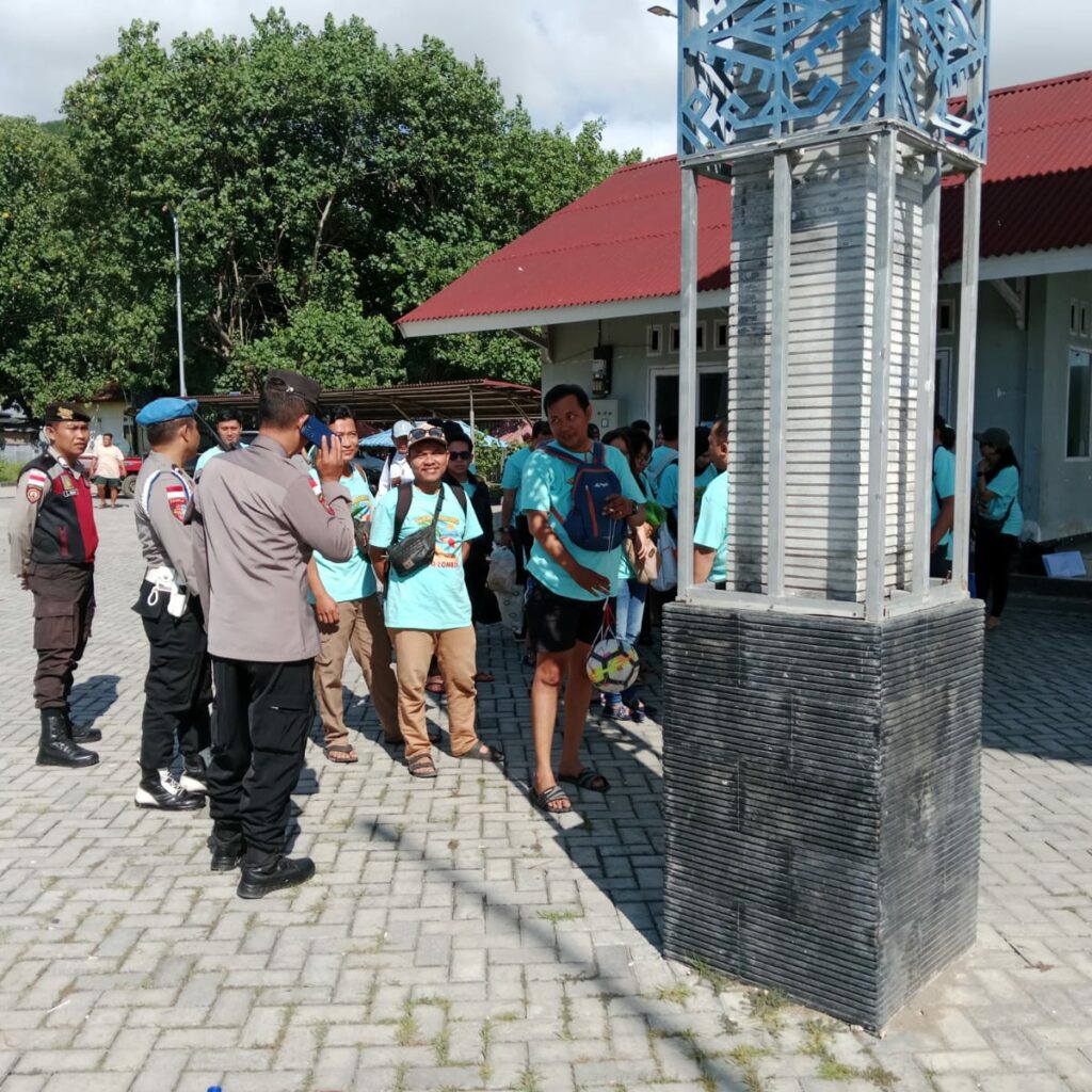 Polsek Sekotong Lakukan Patroli di Obyek Wisata Untuk Ciptakan Kamtibmas Kondusif