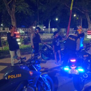 Sat Samapta Polres Lombok Barat Perkuat Keamanan Malam Hari di Titik Rawan