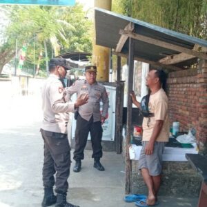Pengamanan Ketat Polsek Batulayar di Pelabuhan dan Pantai Senggigi