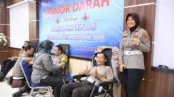 Hari Lalu Lintas Bhayangkara ke-70, Polres Lombok Barat Donorkan 54 Kantong Darah