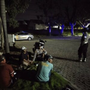 Ciptakan Kondusifitas, Polsek Labuapi Perkuat Patroli Malam di Wilayah Padat Penduduk