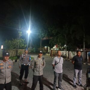 Jaga Kamtibmas, Polsek Labuapi Perkuat Patroli di Perumahan dan Objek Vital Lombok Barat