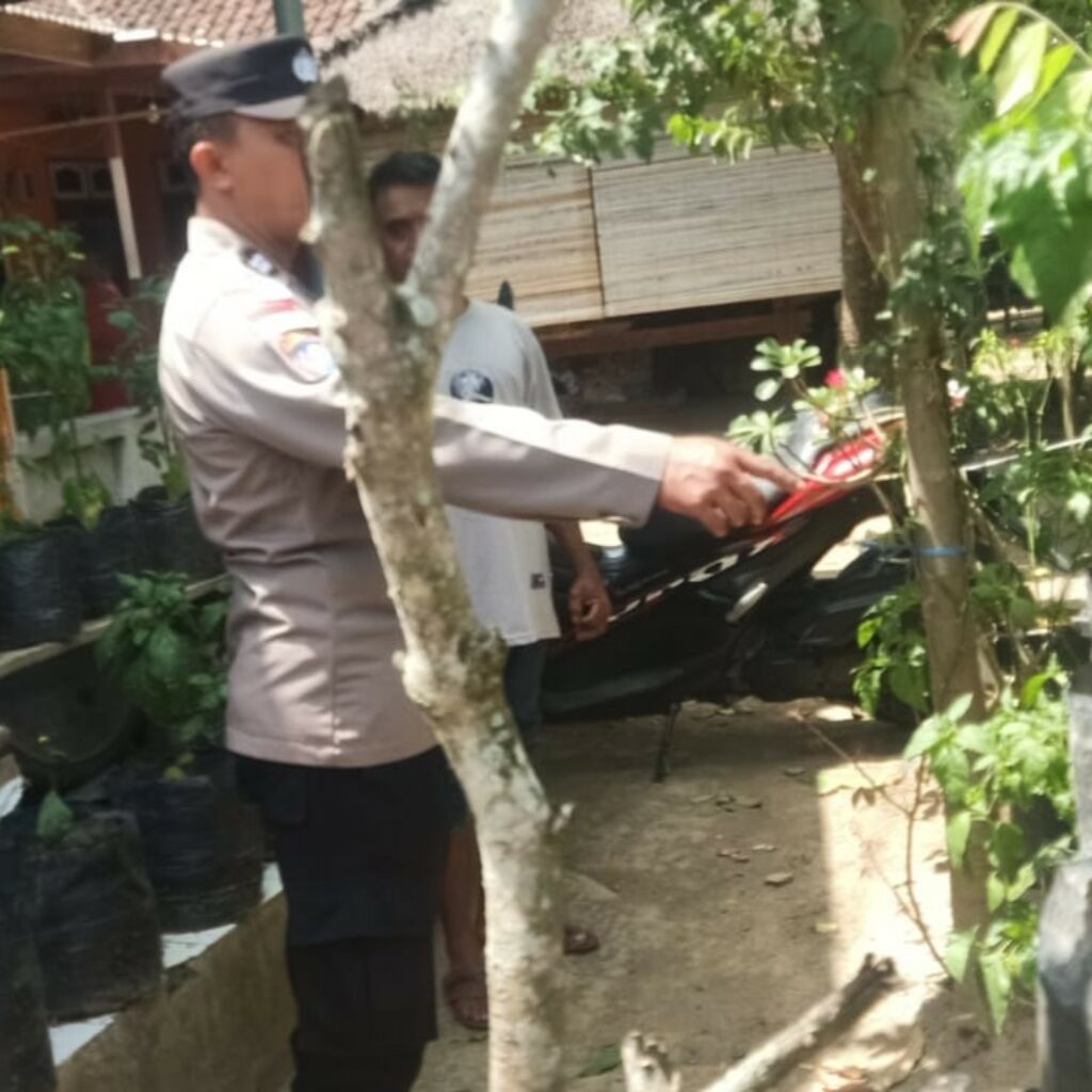 Sinergi Polri dan Masyarakat Sekotong Perkuat Ketahanan Pangan dan Kamtibmas