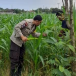 Bhabinkamtibmas Aipda Ahyar Buktikan Polisi Tak Hanya Jaga Keamanan