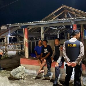 Jaga Kamtibmas, Samapta Polres Lobar Sasar Perumahan Malam Hari