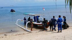 Penanaman Terumbu Karang di Pantai Elak-elak Warnai HUT ke-74 Polairud