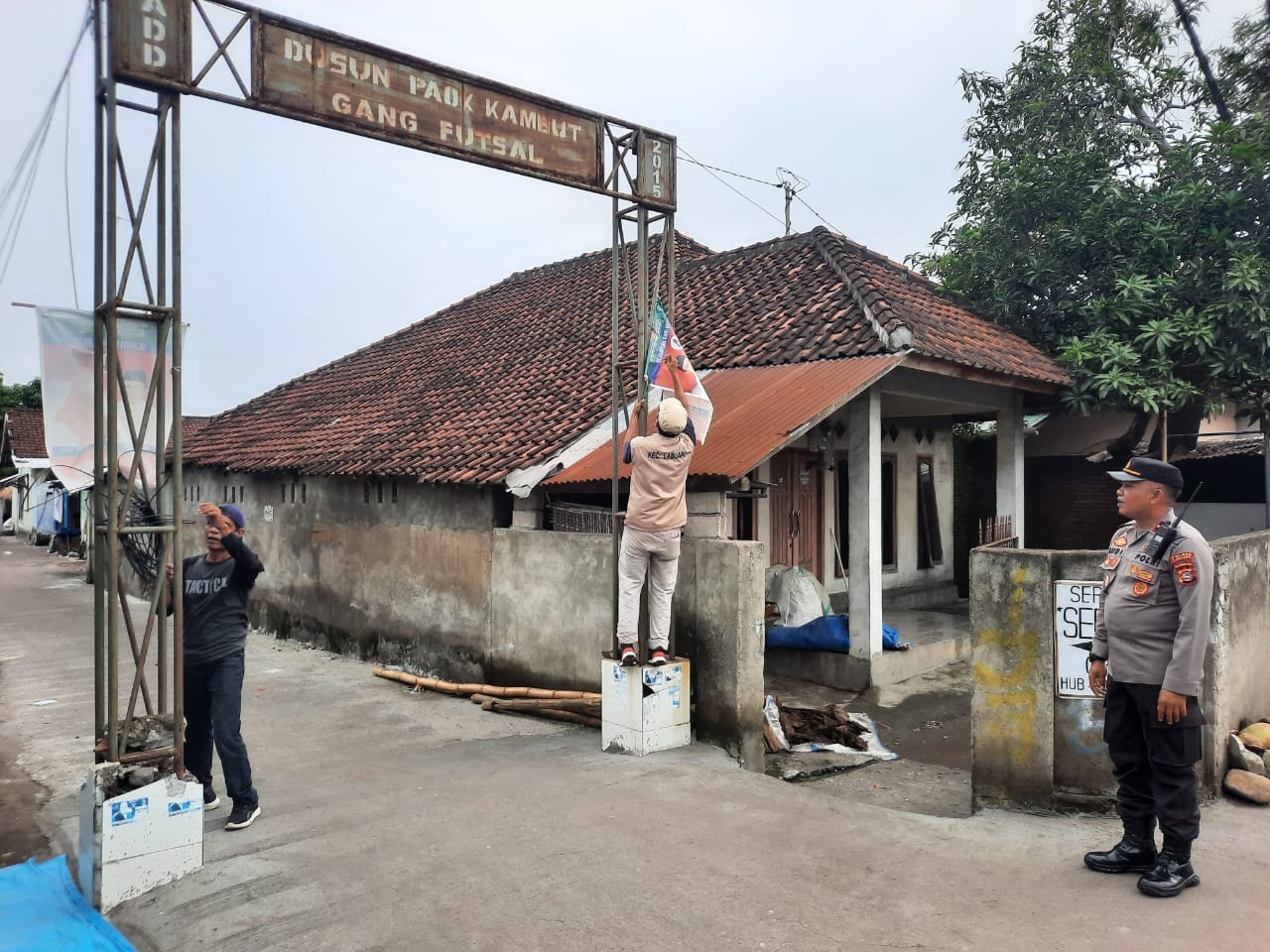 Penertiban APK di Labuapi, Polisi Pastikan Situasi Kondusif