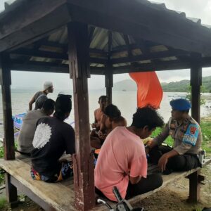Patroli Polsek Sekotong: Menjaga Keamanan & Mencegah Narkoba di Sekotong Barat