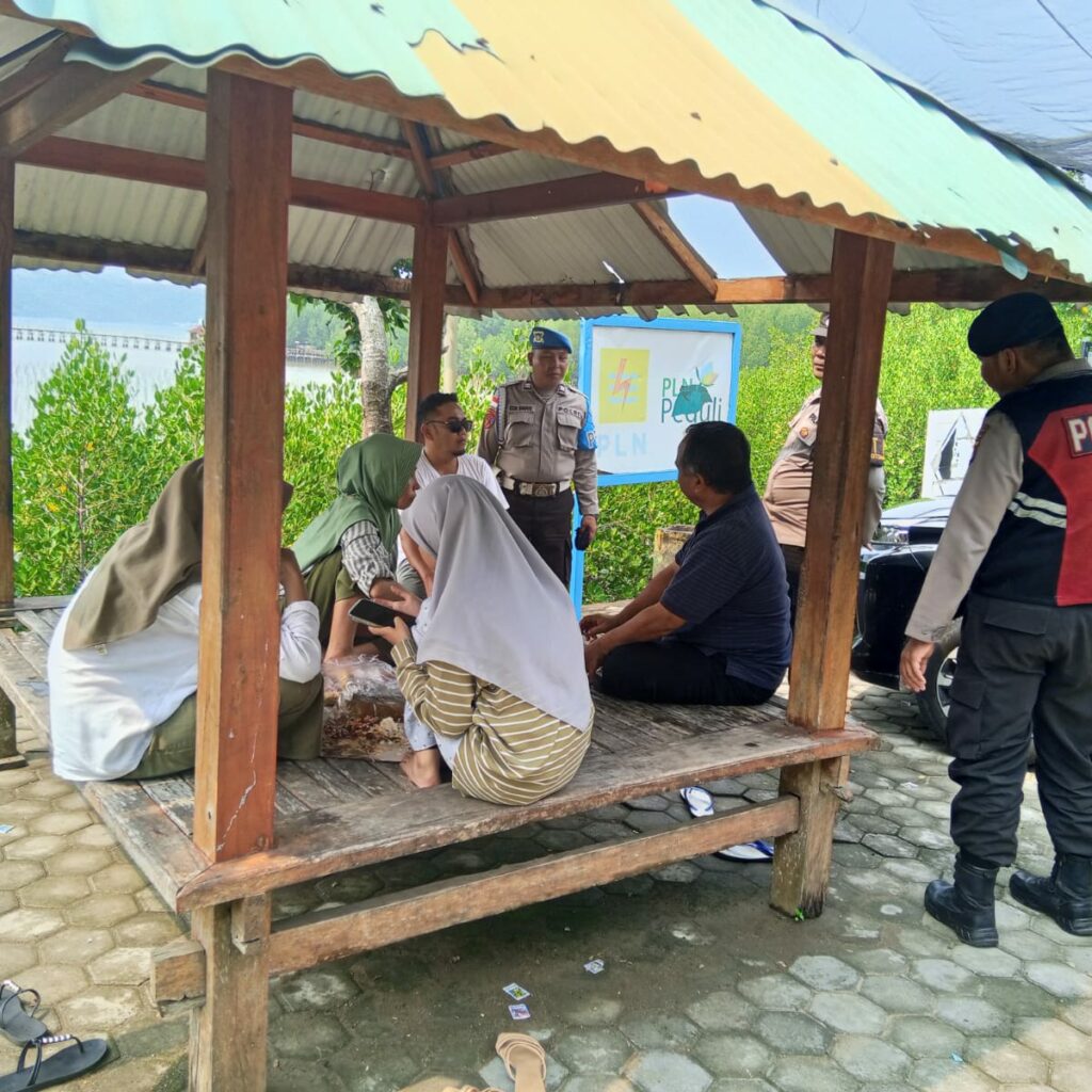 Polsek Sekotong Tingkatkan Keamanan di Eko Wisata Mangrove Lombok Barat