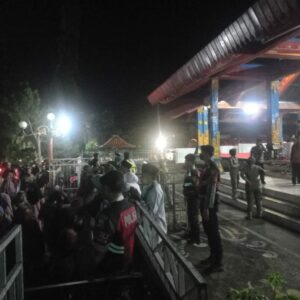 Pelepasan Jamaah Haji Kloter Pertama Lombok Barat Berlangsung Aman dan Khidmat