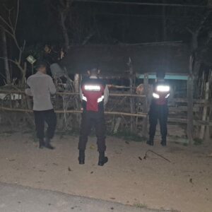 Patroli Rutin Polsek Sekotong: Menjamin Keamanan Ternak Menjelang Idul Adha