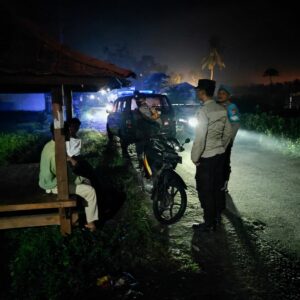 Polsek Kuripan Jaga Kamtibmas Lewat Patroli Malam Rutin