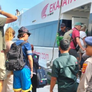 Pelabuhan Senggigi Aman dan Terkendali Sanbut Liburan, Ini Peran Polairud