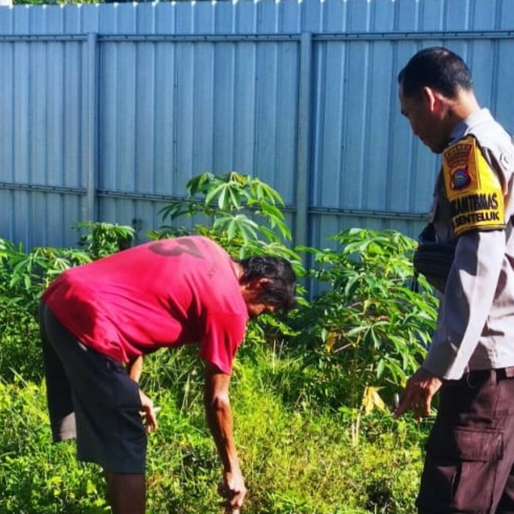 Polri Dukung Ketahanan Pangan Desa Senteluk, Lombok Barat