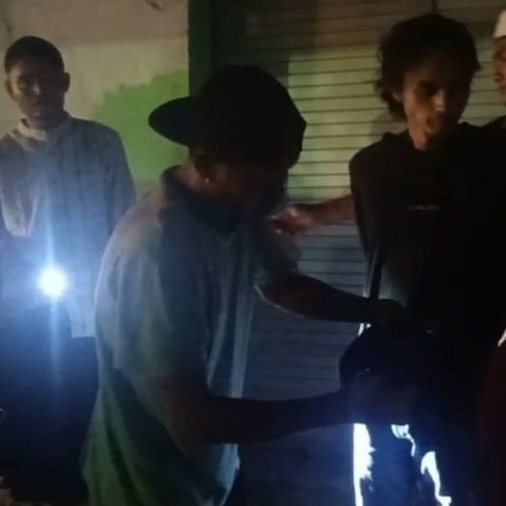 Satresnarkoba Tangkap Perantara Sabu di Senteluk Batulayar