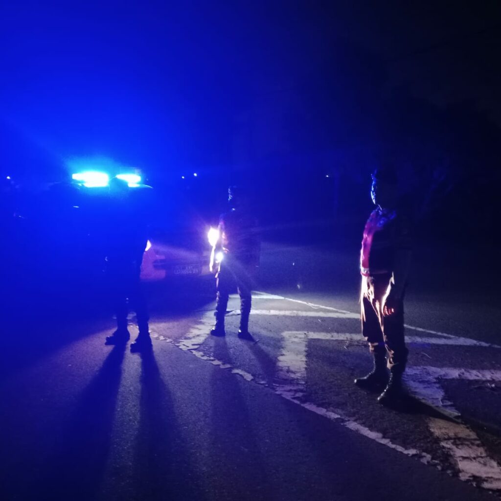 Patroli Blue Light Polres Lombok Barat Perkuat Keamanan di Bypass BIL II