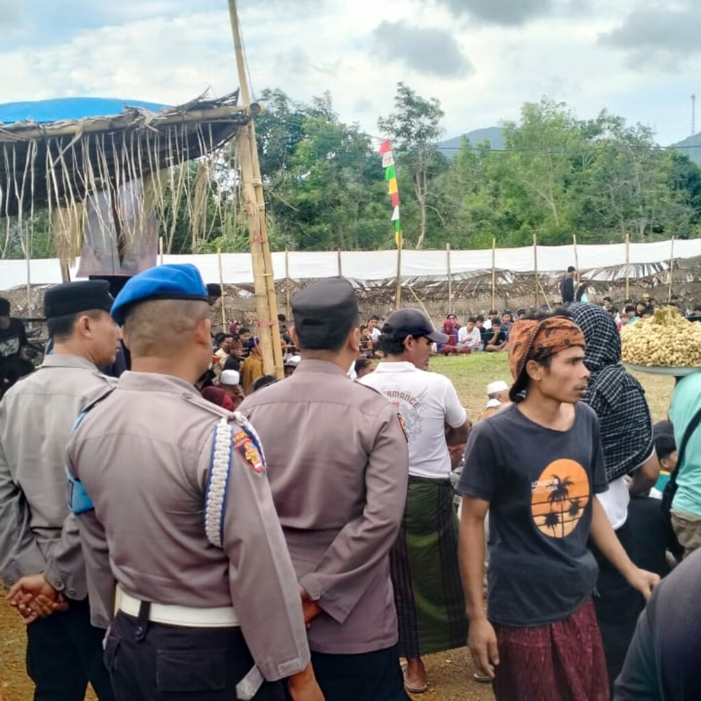 Peresean di Mareje Timur Berlangsung Kondusif, Polsek Lembar Dapat Apresiasi