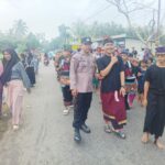 Tradisi Nyongkolan Meriah di Dusun Pesanggerahan, Polisi Sigap Amankan