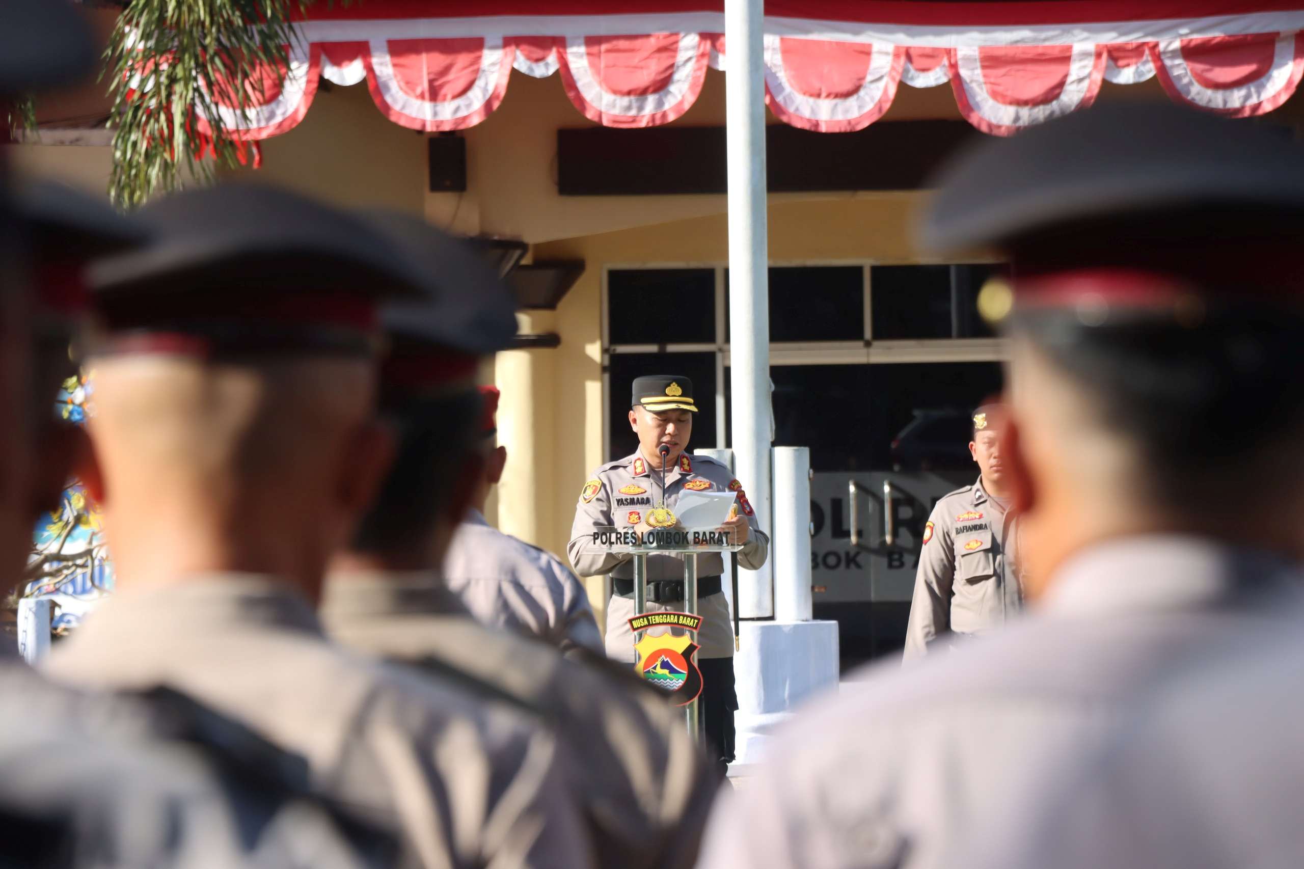 Upacara Kenaikan Pangkat Polres Lombok Barat: Momentum Profesionalisme
