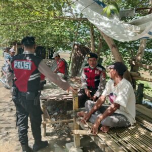 Patroli Dialogis Polres Lombok Barat, Warga Desa Taman Ayu Kini Lebih Dekat dengan Polisi