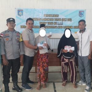 Amankan BLT DD Pelangan, Polisi Sekotong Ajak Warga Jaga Kamtibmas